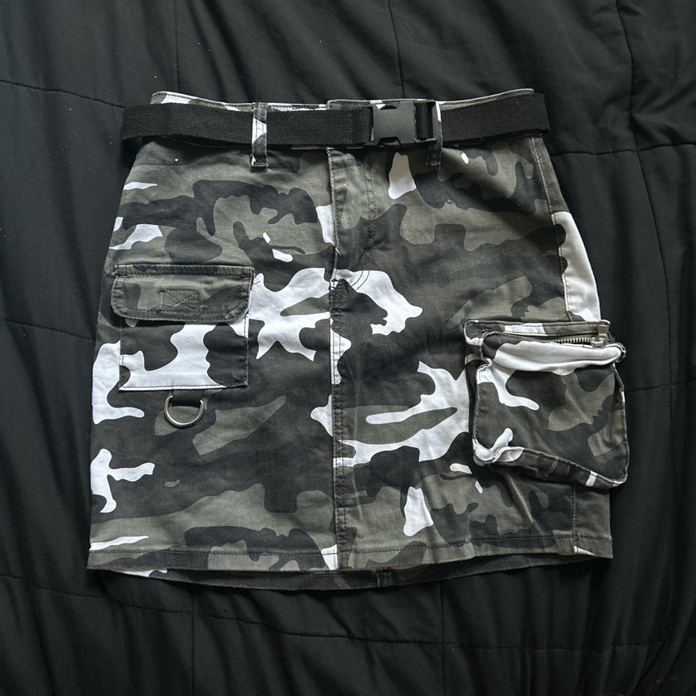 camo cargo skirt